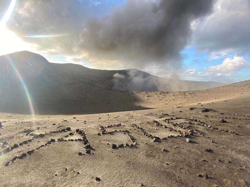 mount yasur active volcano